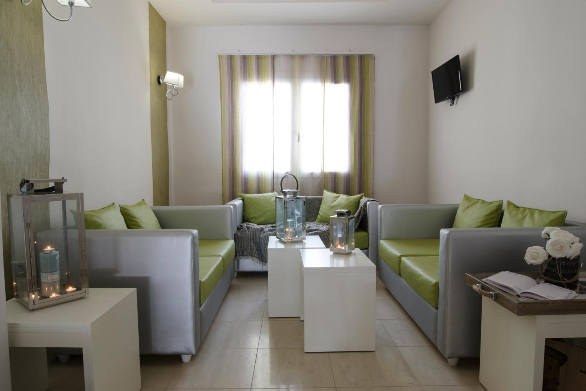 Aparthotel Pagidas Hanioti Esterno foto
