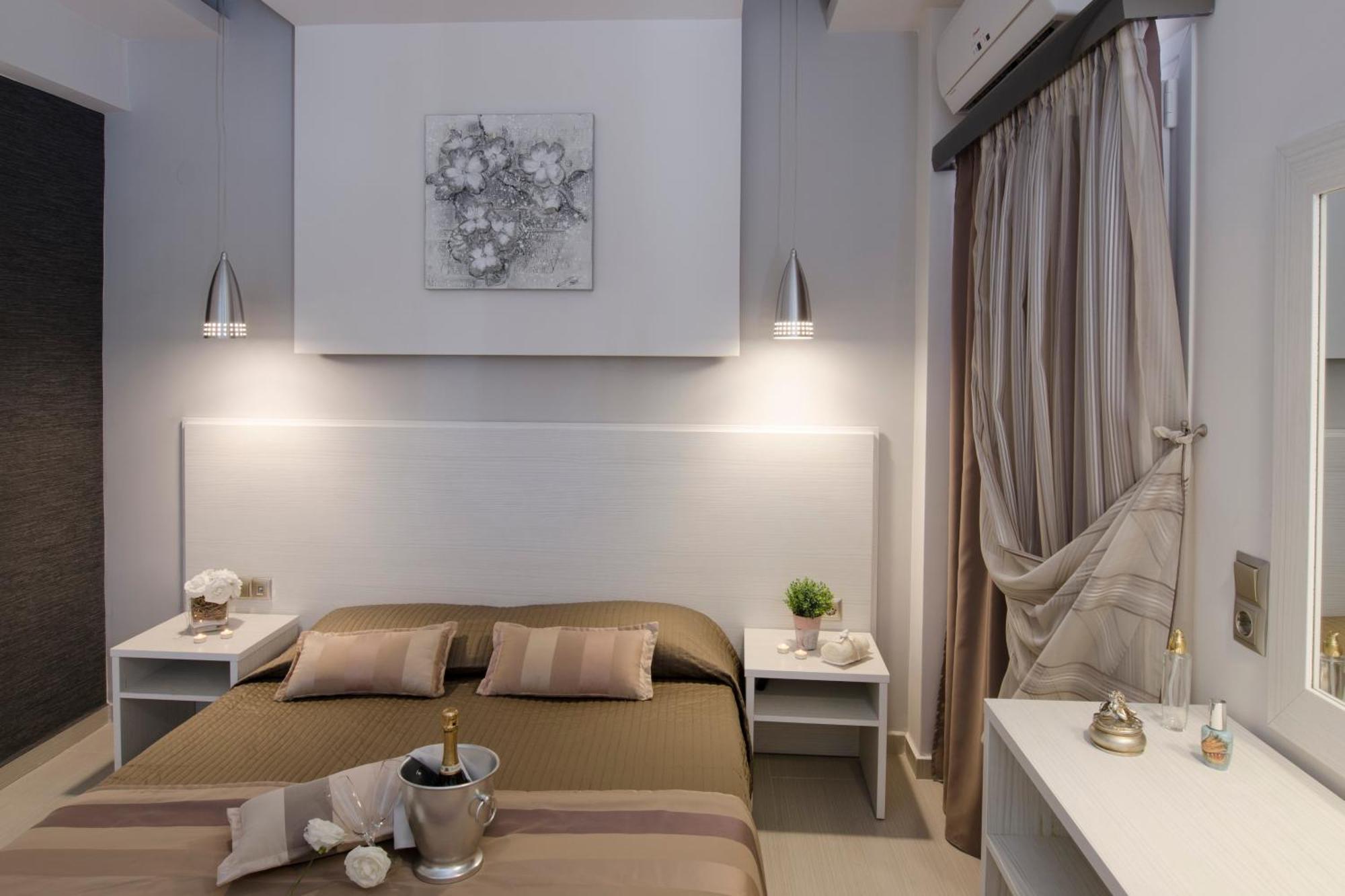 Aparthotel Pagidas Hanioti Esterno foto